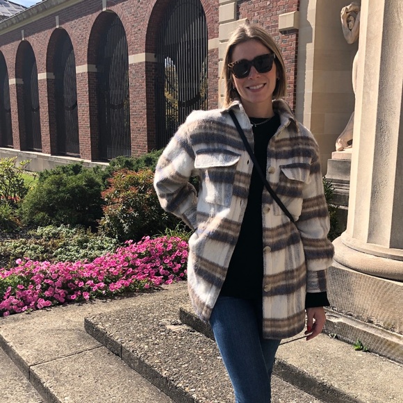 H&M plaid shacket - Picture 2 of 5